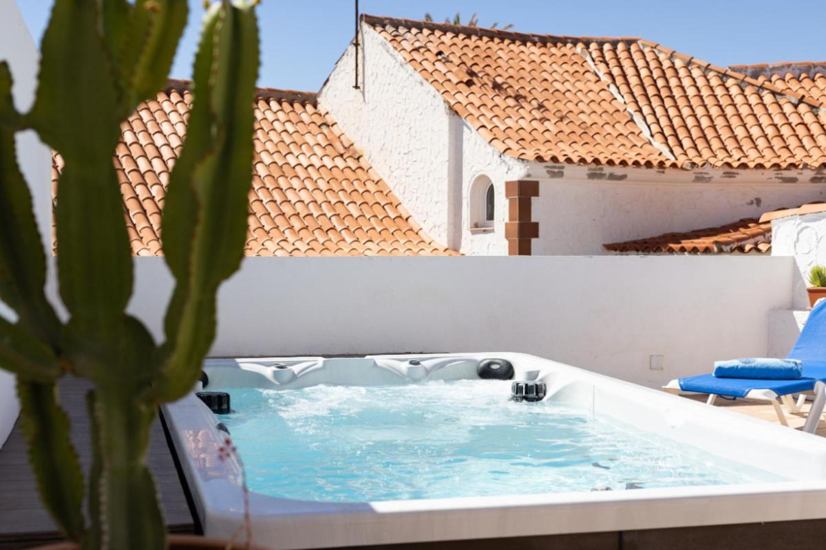 Casa Naranja - Heated Pool - Bbq - Terrace - Free Wifi - Child & Pet-Friendly - 3 Bedrooms - 6 People Poris de Abona Exterior foto